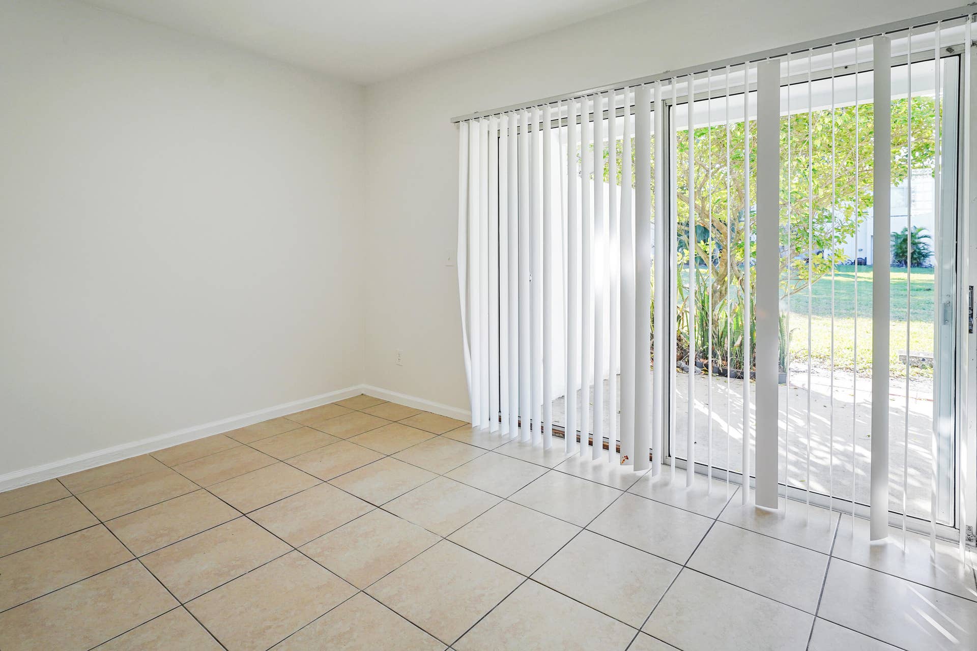 5070 Elmhurst Road, #F, West Palm Beach, West Palm Beach, FL 33417 5070 Elmhurst 2026 (6)