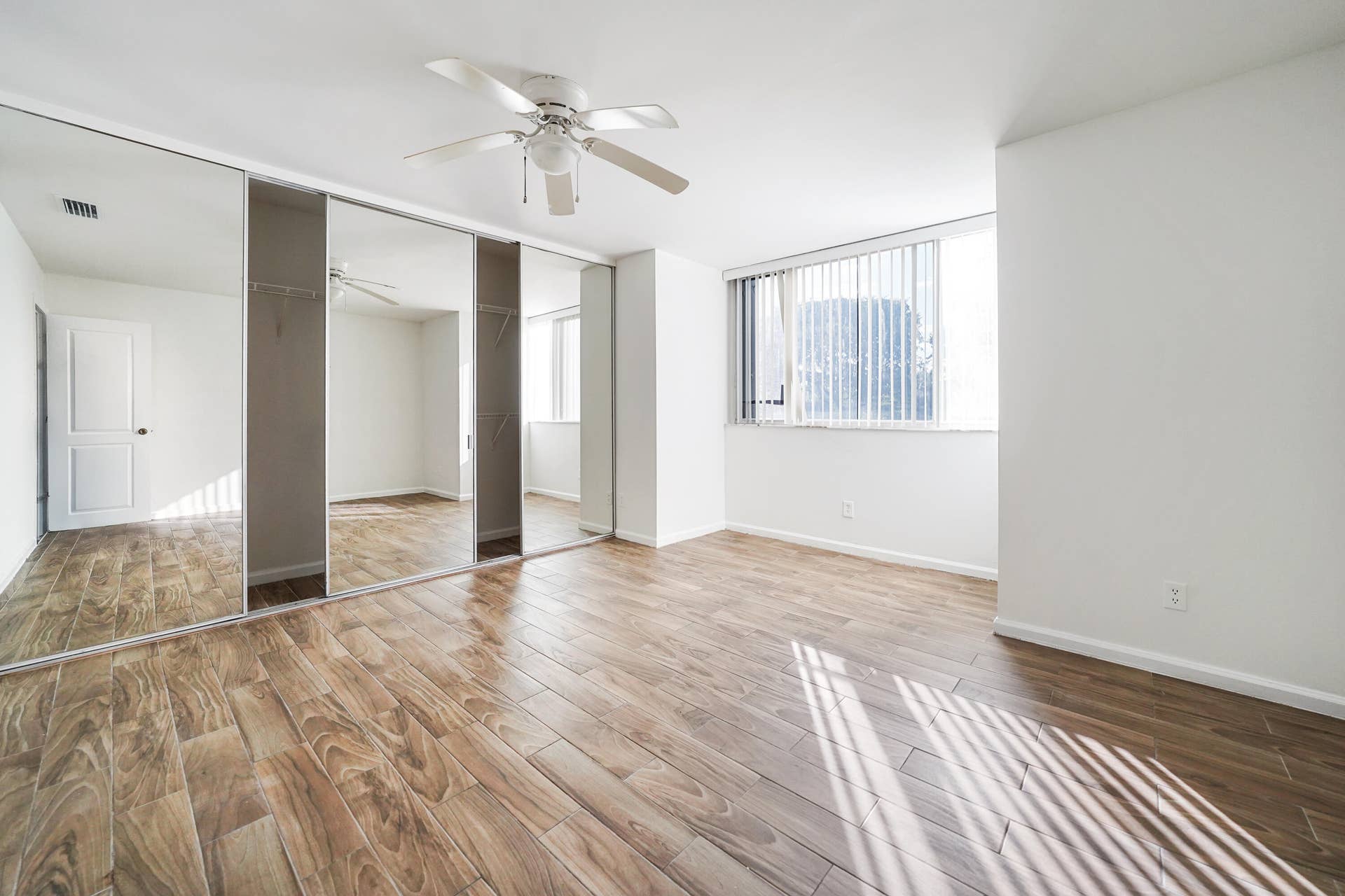 5070 Elmhurst Road, #F, West Palm Beach, West Palm Beach, FL 33417 5070 Elmhurst 2026 (7)