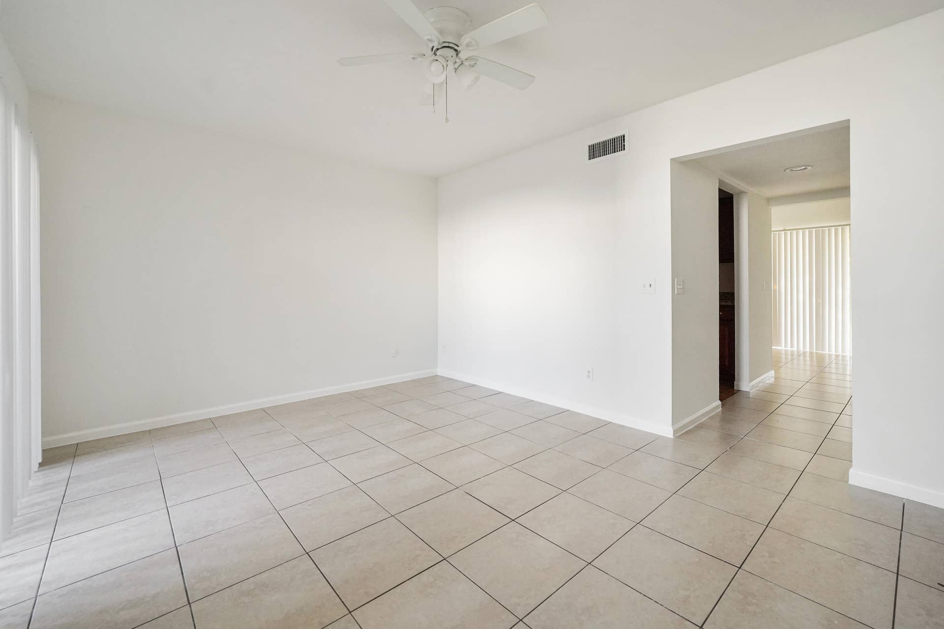 5070 Elmhurst Road, #F, West Palm Beach, West Palm Beach, FL 33417 5070 Elmhurst 2026 (3)
