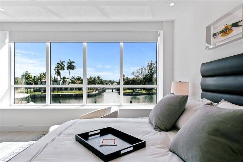 353 SUNSET Drive, #202, Fort Lauderdale, FL 33301 masterbed view
