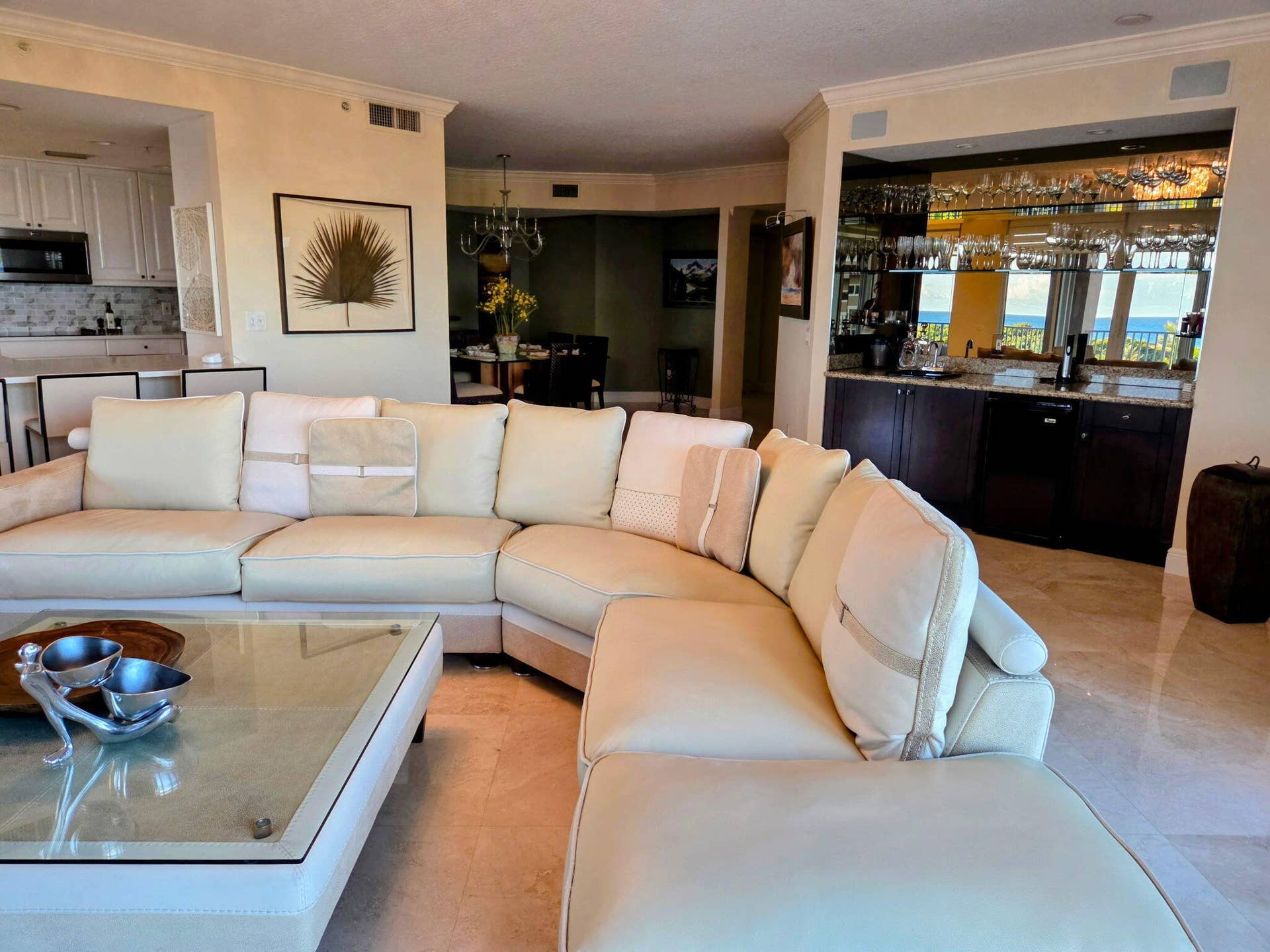 700 Ocean Royale, #401, Juno Beach, FL 33408 Family Room