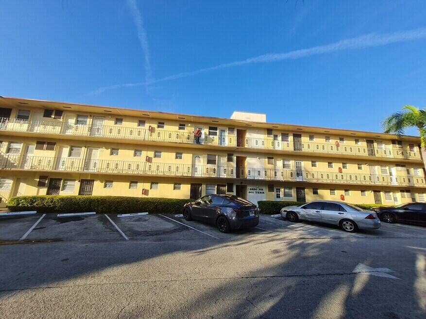 Property photo for 2820 NE 201ST Terrace, #F106, Aventura, FL
