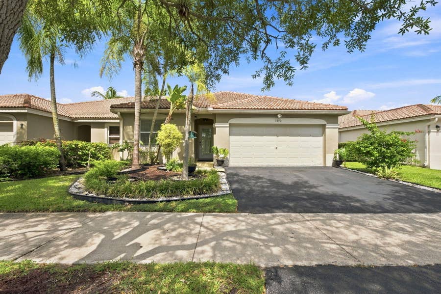 Property photo for 1590 ORION Lane, Weston, FL