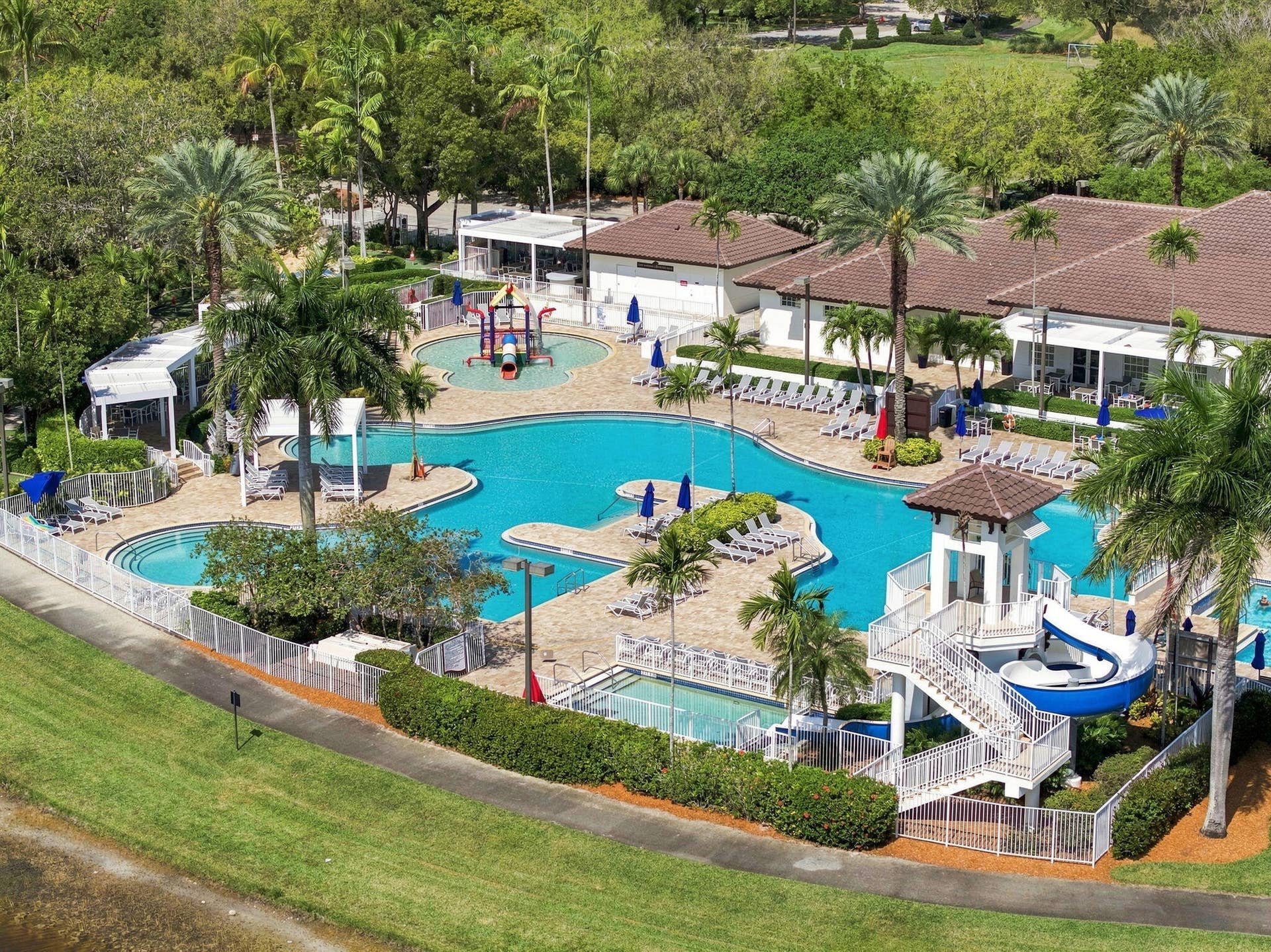 1590 ORION Lane, Weston, FL 33327 Savanna Pool