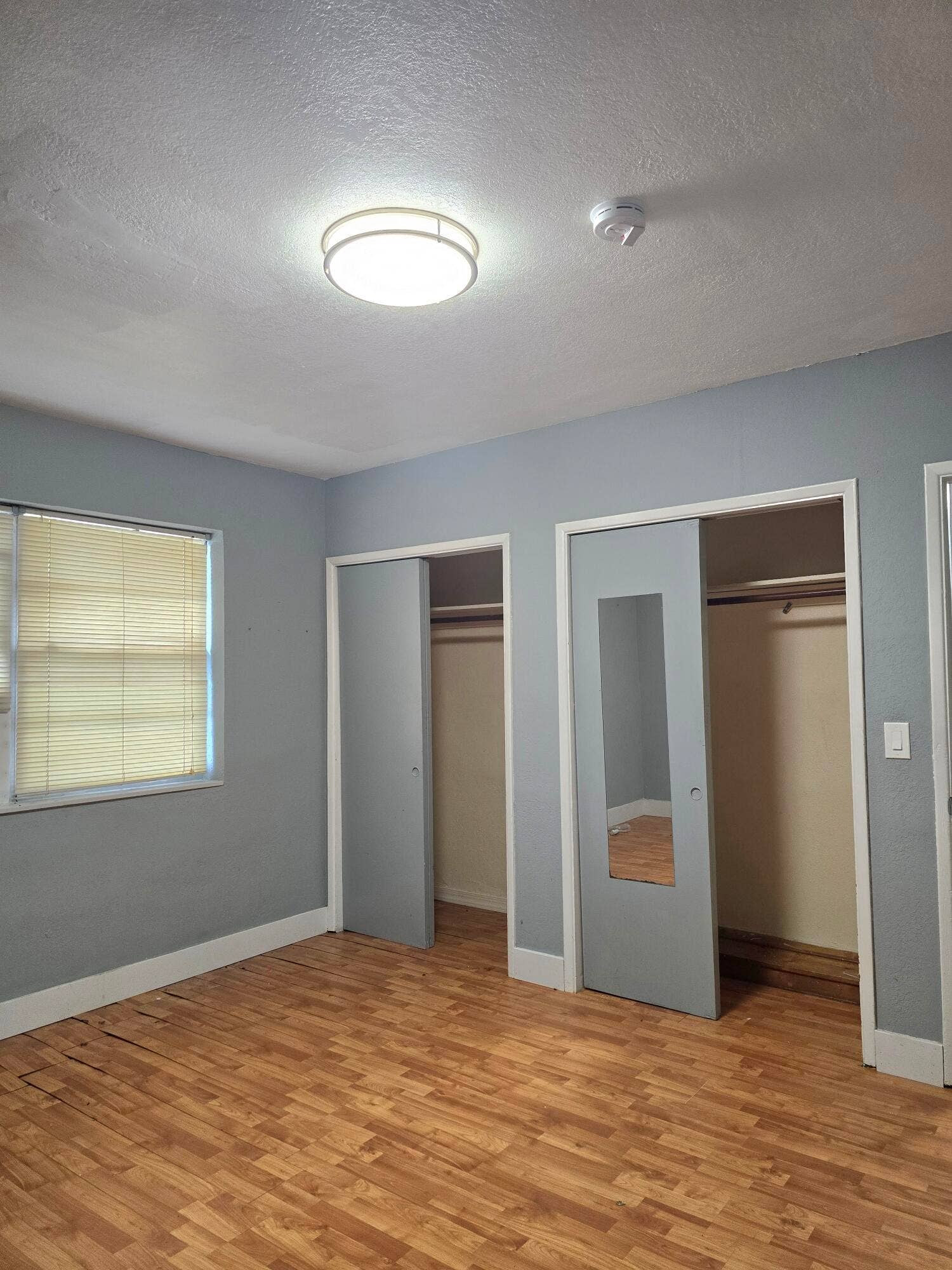 305 SW 14TH Street, #1 FRONT, Dania Beach, FL 33004 BEDROOM WITH CLOSETS