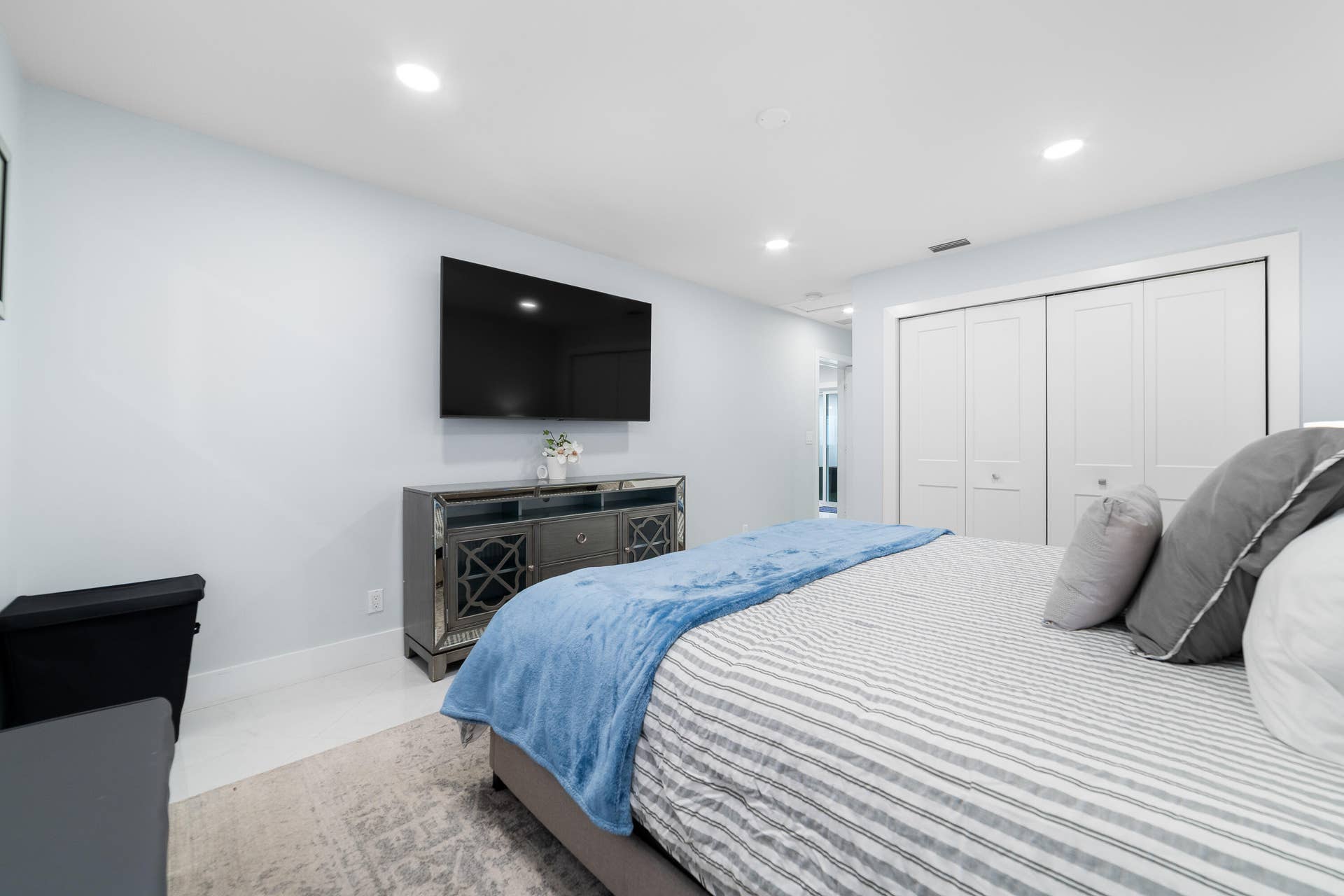 324 Bamboo Road, Palm Beach Shores, FL 33404 DSC04040