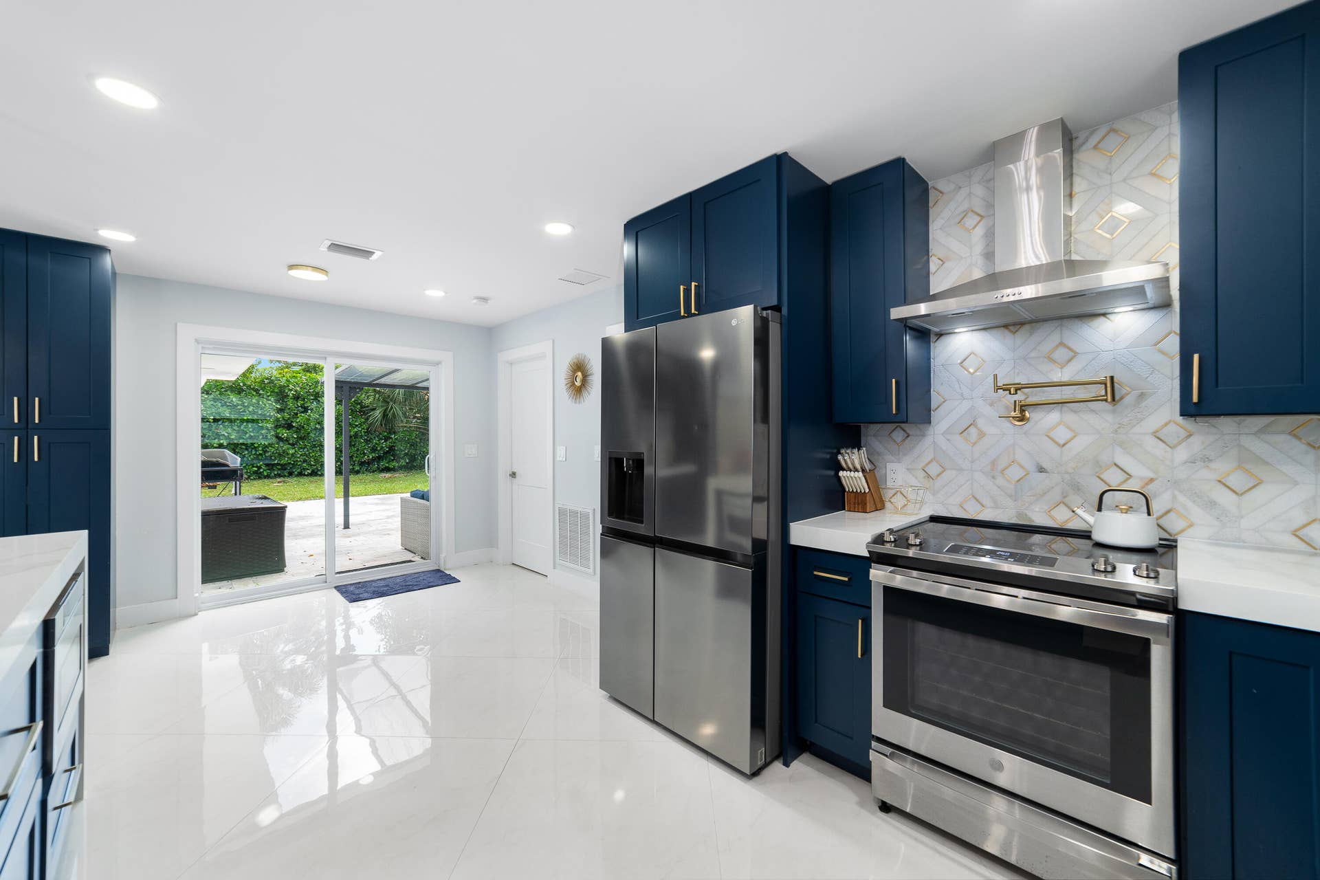 324 Bamboo Road, Palm Beach Shores, FL 33404 DSC03763