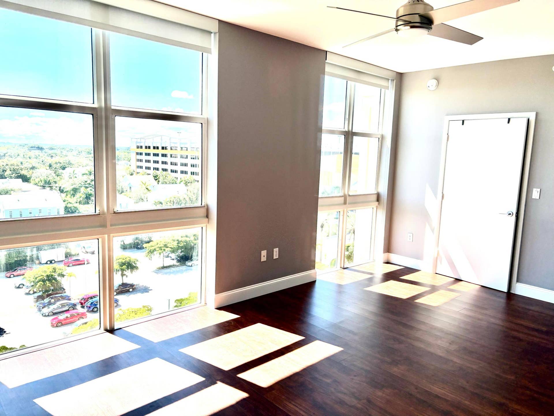 550 OKEECHOBEE Boulevard, #825, West Palm Beach, FL 33401 rent4