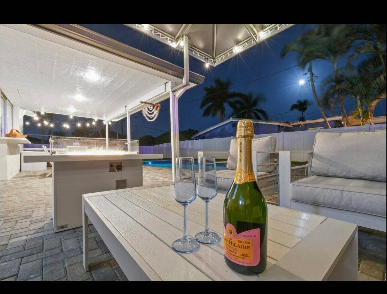 5040 NE 22ND Avenue, Lighthouse Point, FL 33064 1