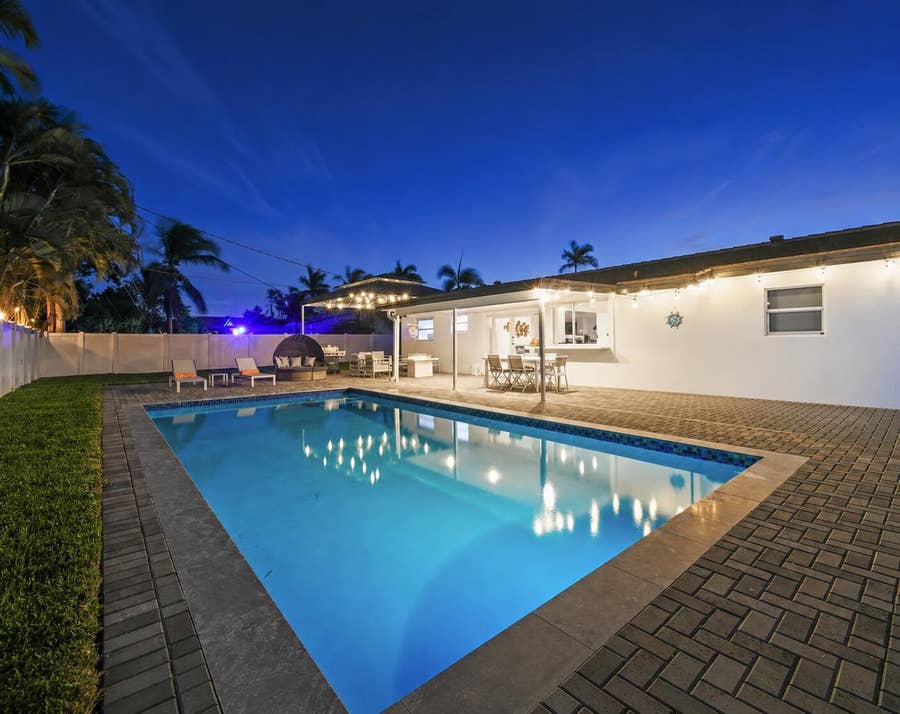 Property photo for 5040 NE 22ND Avenue, Lighthouse Point, FL