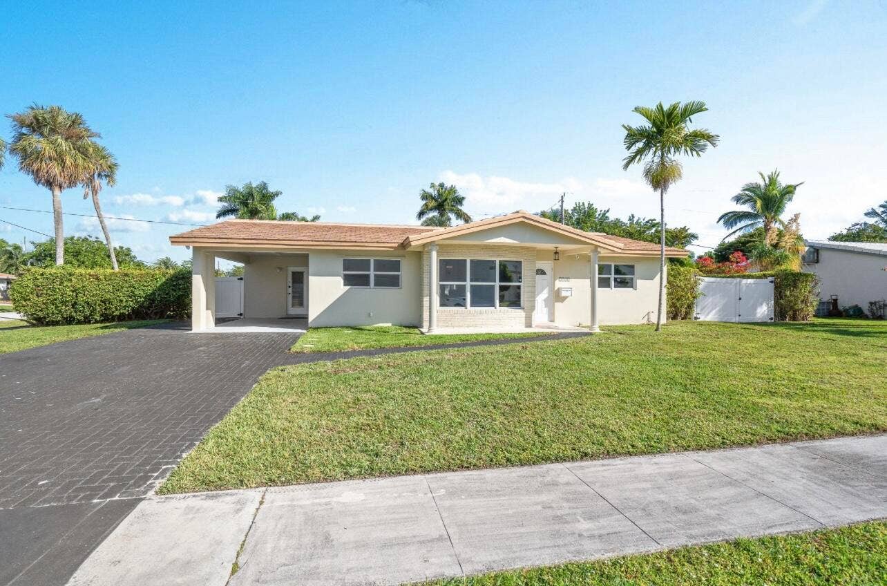 5040 NE 22ND Avenue, Lighthouse Point, FL 33064 24