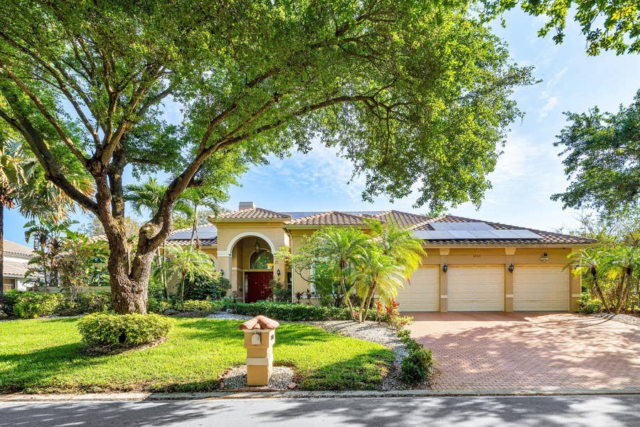 Property photo for 1845 EAGLE TRACE Boulevard, Coral Springs, FL