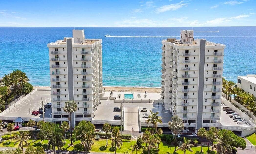 4505 S Ocean Boulevard, #103, Highland Beach, FL 33487 Is surrounded by private residences