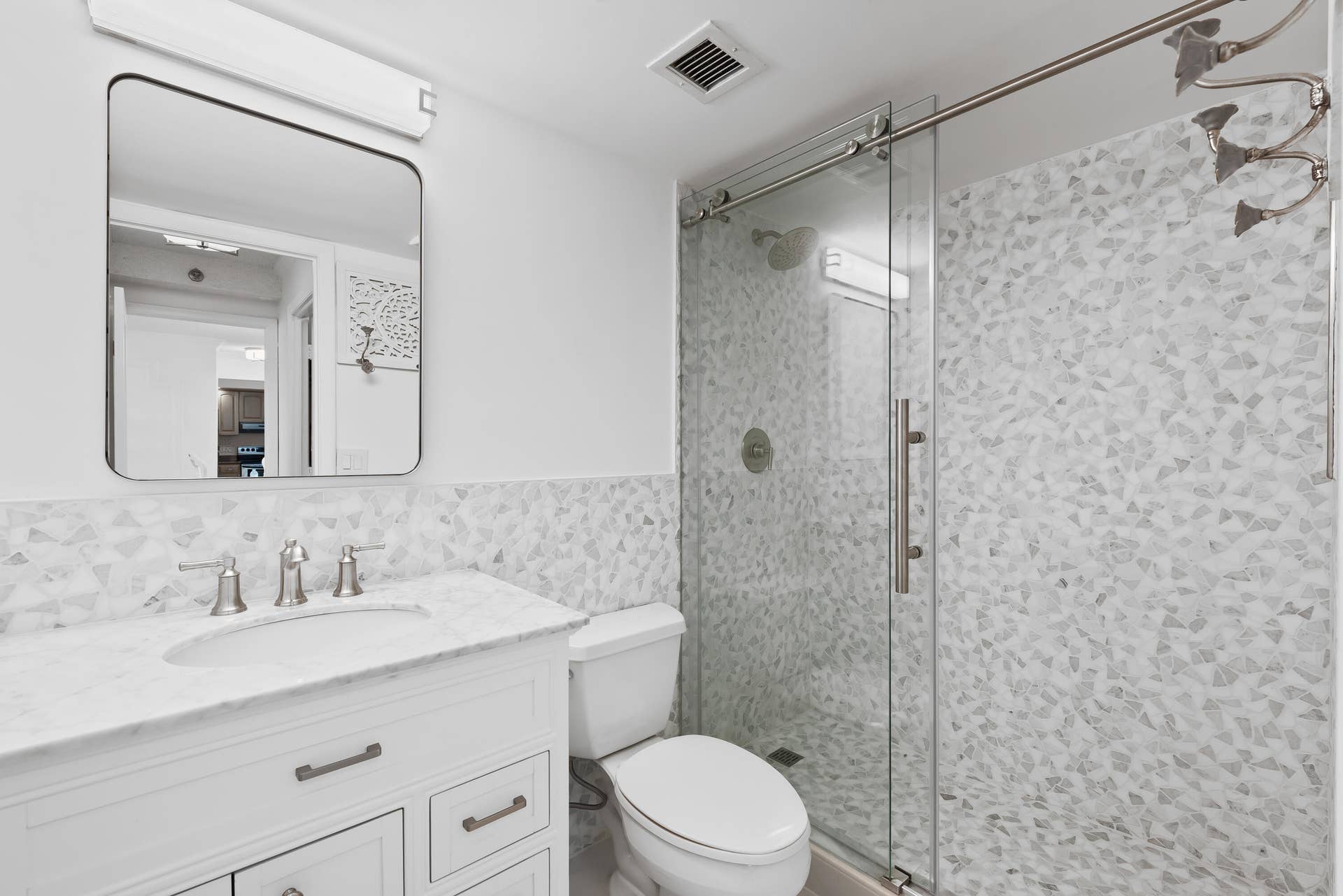4505 S Ocean Boulevard, #103, Highland Beach, FL 33487 Freshly renovated primary bath