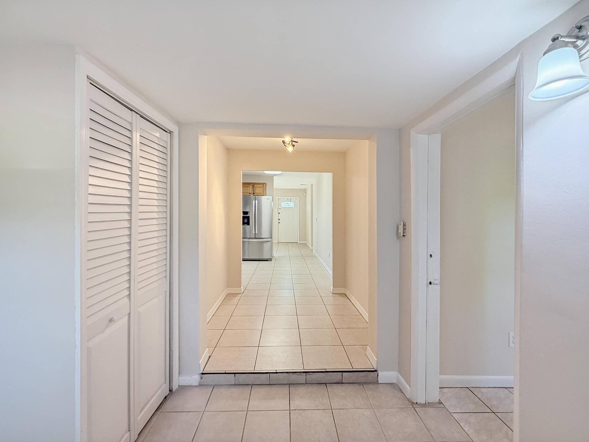 5365 Cannon Way, West Palm Beach, FL 33415 11.