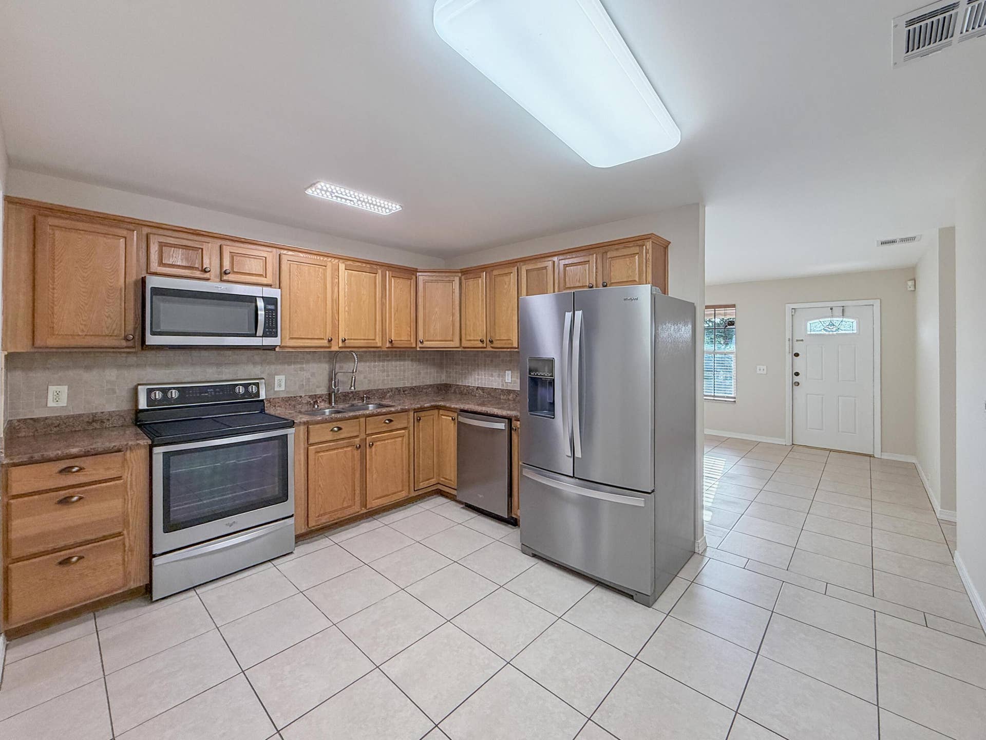 5365 Cannon Way, West Palm Beach, FL 33415 Kitchen