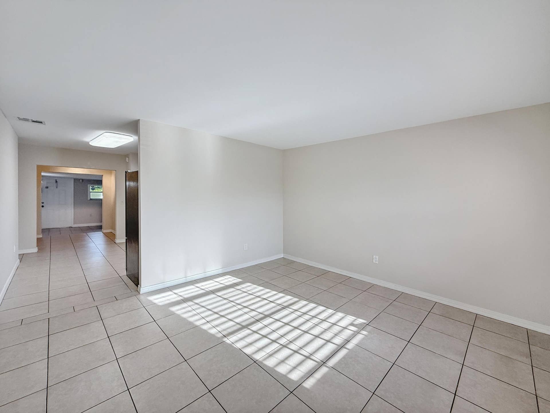5365 Cannon Way, West Palm Beach, FL 33415 Living Area