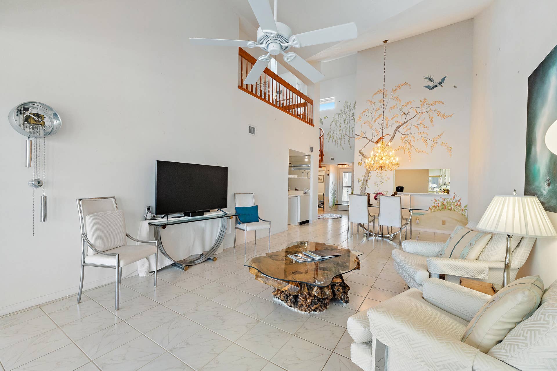 542 Bay Colony Drive N, #542, Juno Beach, FL 33408 Living Area