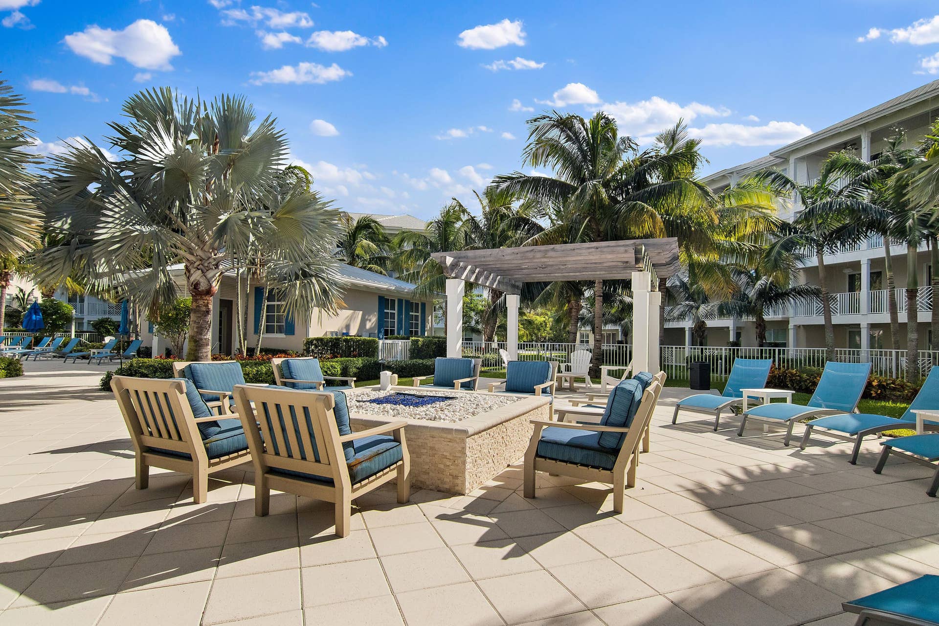542 Bay Colony Drive N, #542, Juno Beach, FL 33408 064-542BayColonyDrN-JunoBeach-FULL