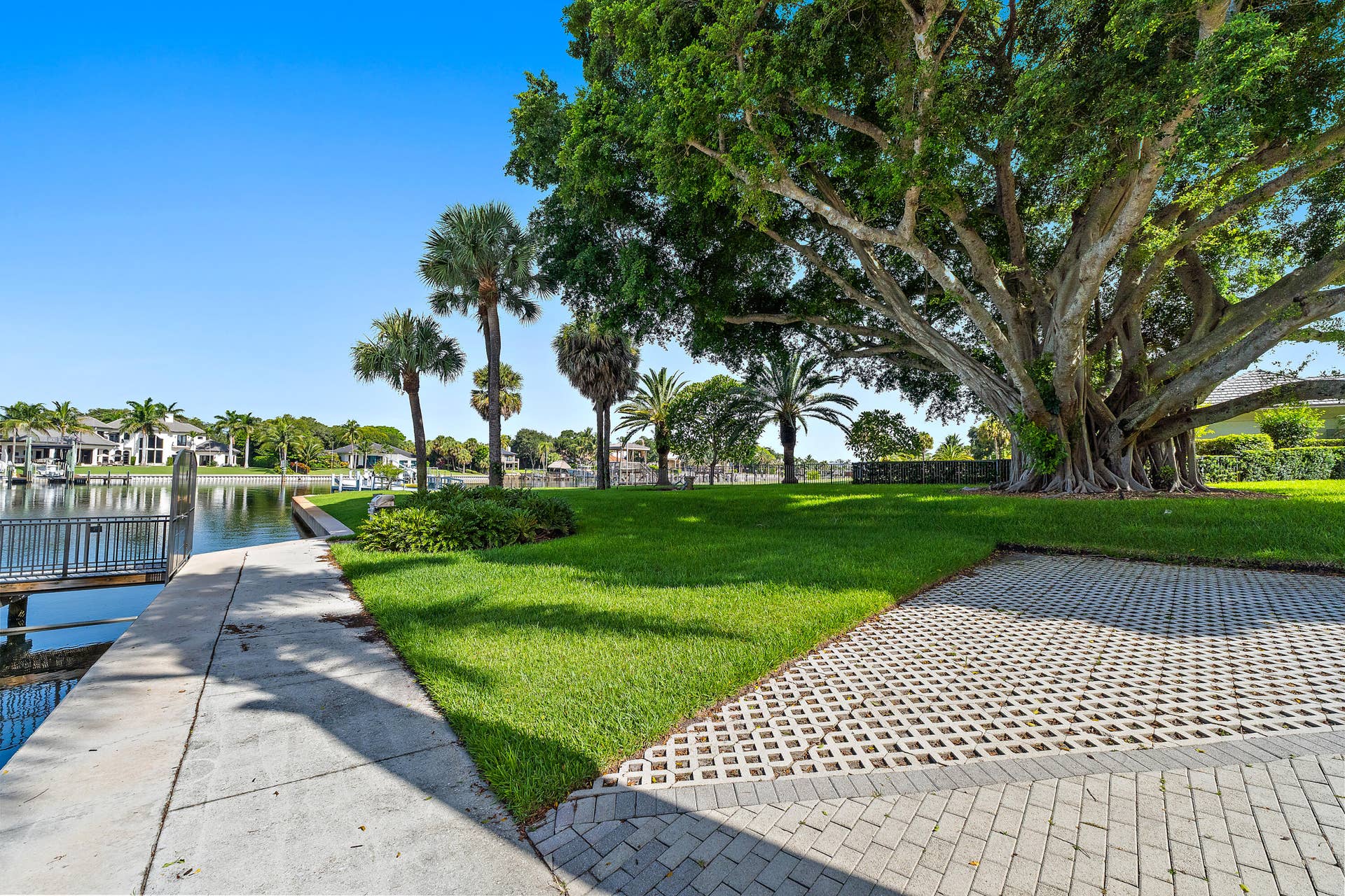 542 Bay Colony Drive N, #542, Juno Beach, FL 33408 024-542BayColonyDrN-JunoBeach-FULL