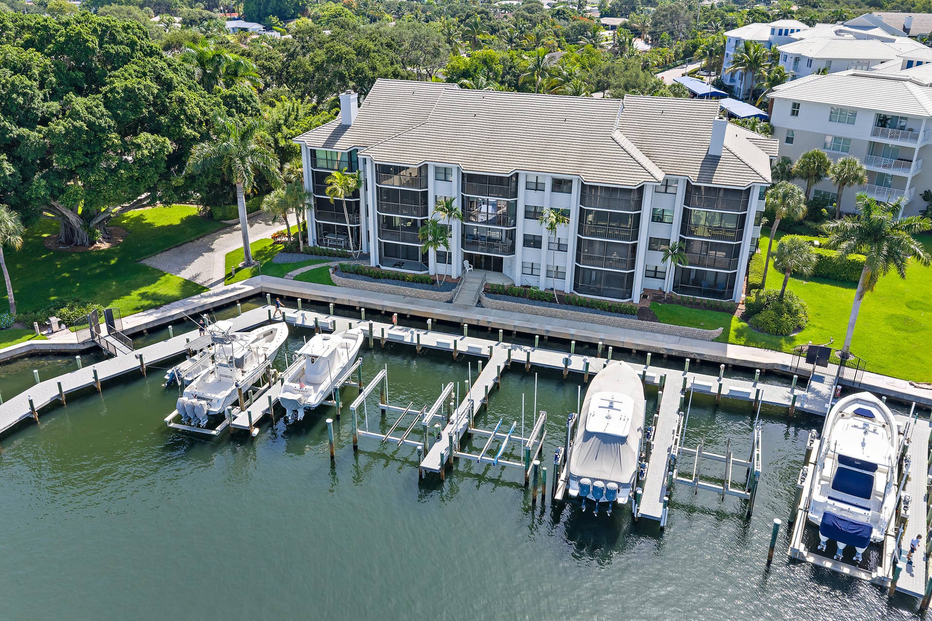 542 Bay Colony Drive N, #542, Juno Beach, FL 33408 008-542BayColonyDrN-JunoBeach-FULL