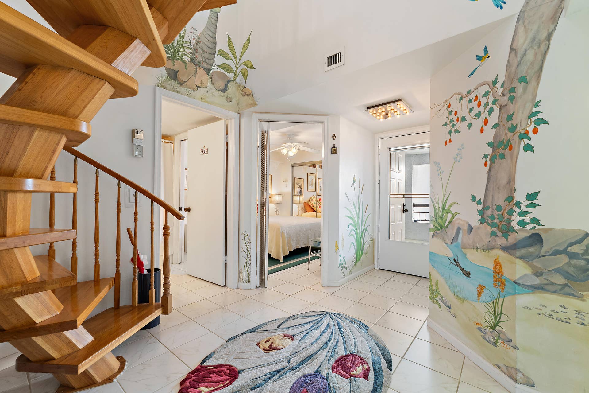 542 Bay Colony Drive N, #542, Juno Beach, FL 33408 Entryway