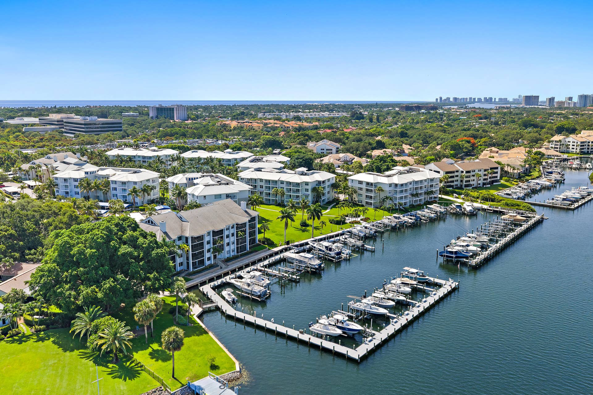 542 Bay Colony Drive N, #542, Juno Beach, FL 33408 010-542BayColonyDrN-JunoBeach-FULL