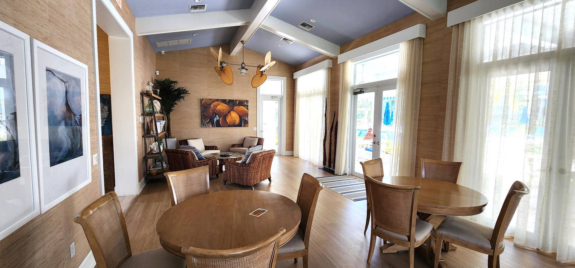 542 Bay Colony Drive N, #542, Juno Beach, FL 33408 Amenities