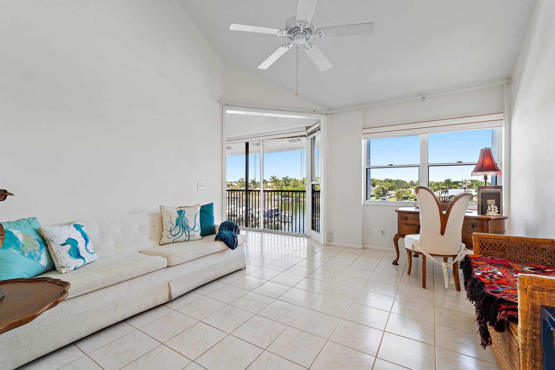 542 Bay Colony Drive N, #542, Juno Beach, FL 33408 Primary Suite