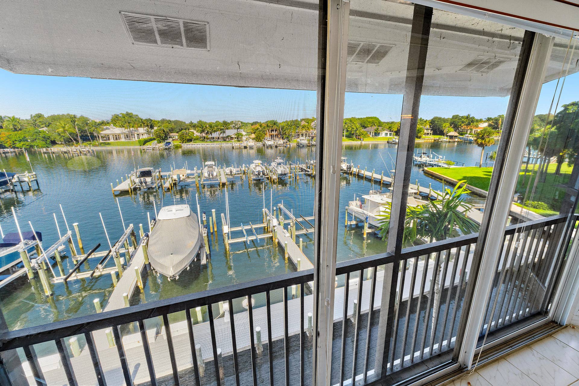 542 Bay Colony Drive N, #542, Juno Beach, FL 33408 050-542BayColonyDrN-JunoBeach-FULL