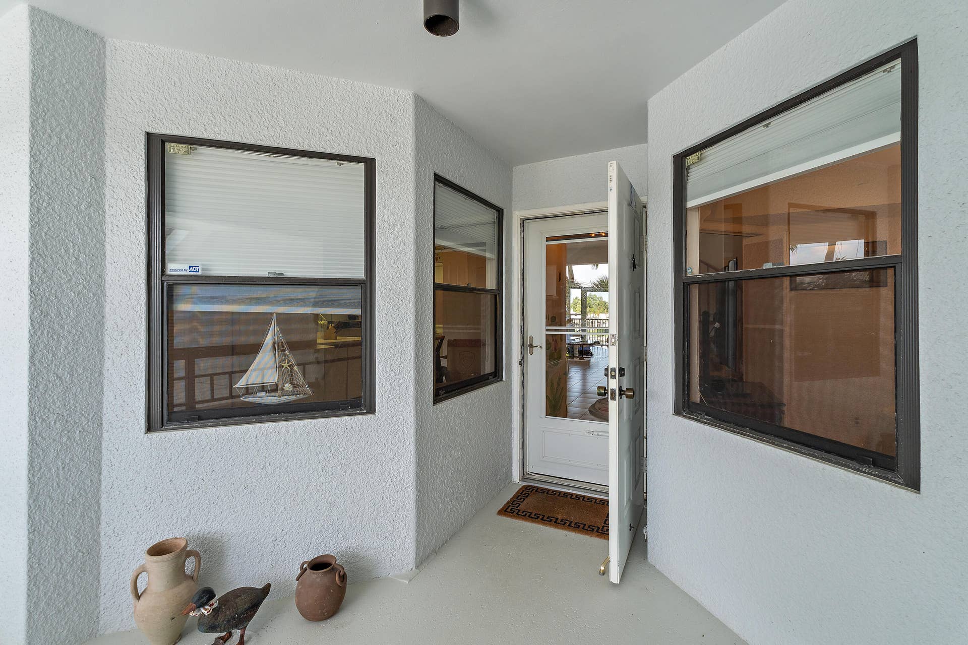 542 Bay Colony Drive N, #542, Juno Beach, FL 33408 Entry