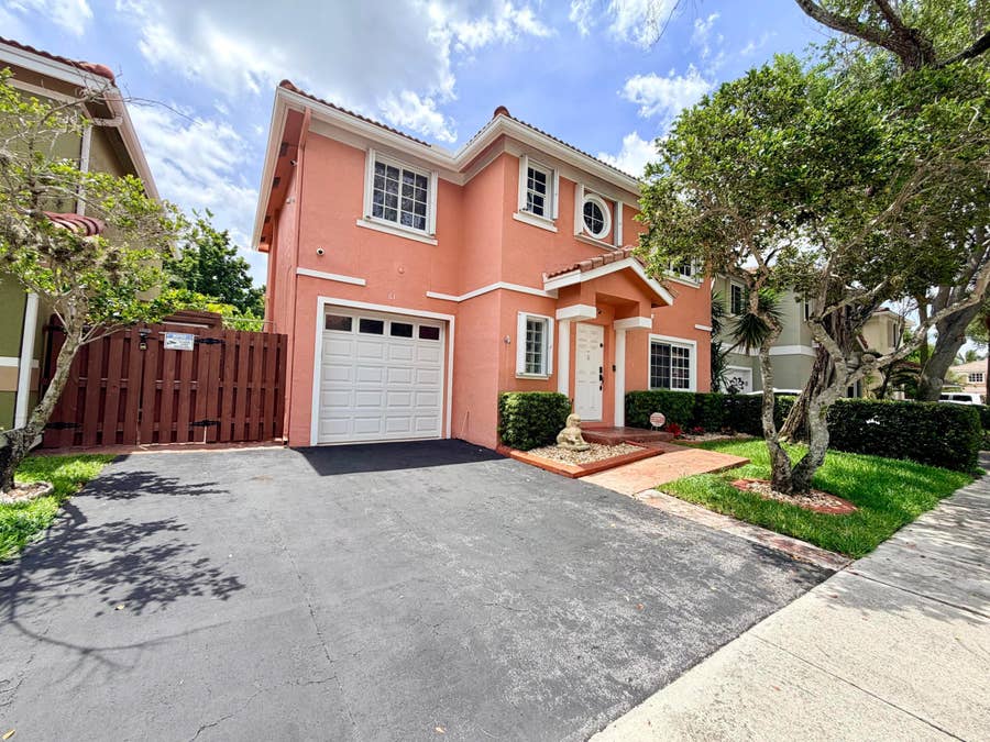 Property photo for 61 NW 110TH Avenue, Plantation, FL