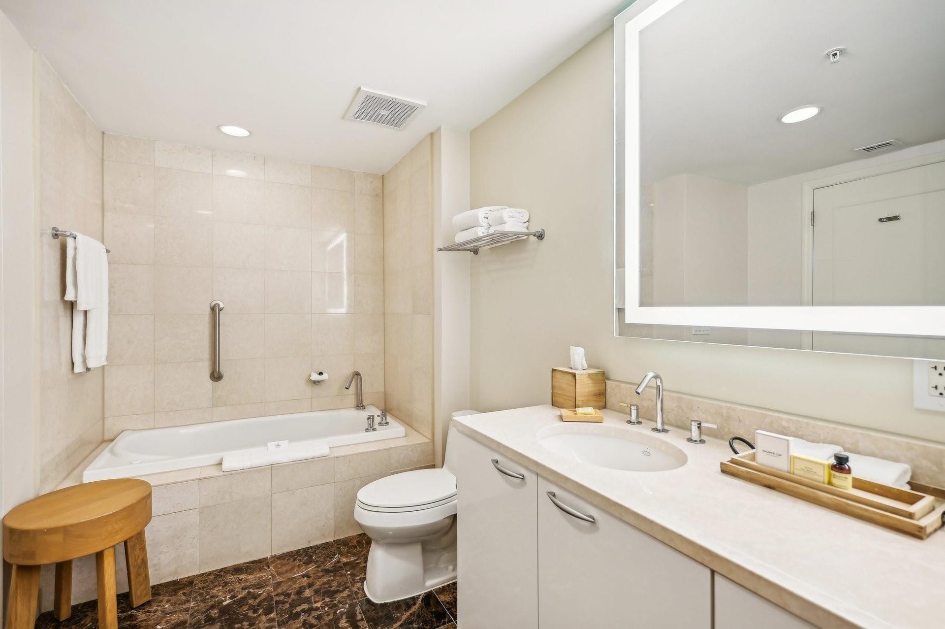 505 N FORT LAUDERDALE BEACH Boulevard, #813, Fort Lauderdale, FL 33304 Photo 19