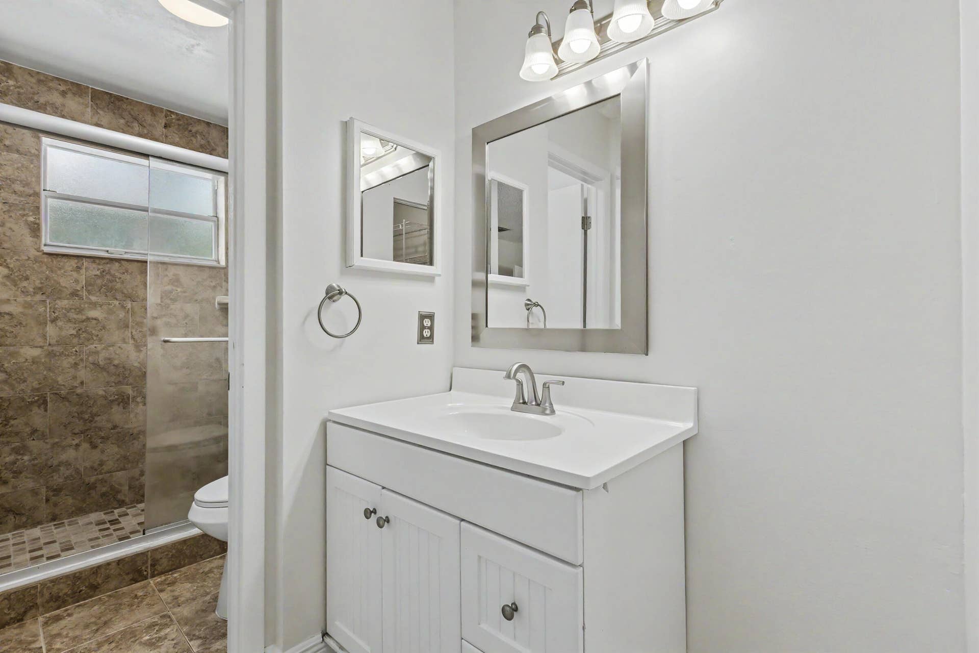 Ensuite bathroom