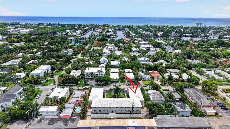 Property photo for 426 NE 7th Avenue, #2B, Delray Beach, FL