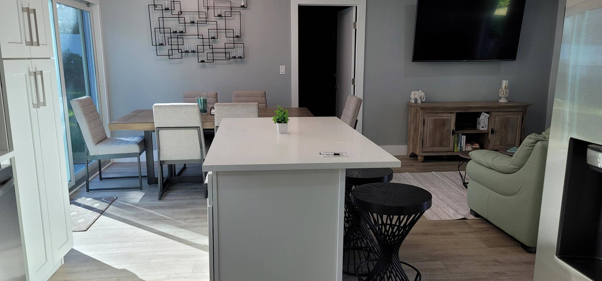 106 E Chandler Road, West Palm Beach, FL 33406 20250112_152151