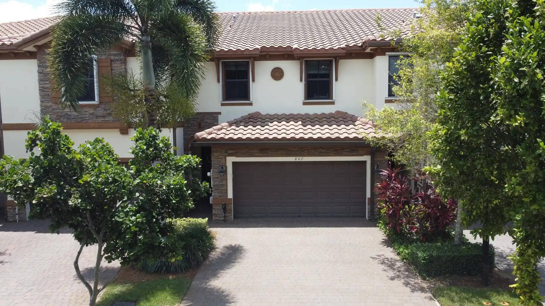 807 E Village Circle, Davie, FL 33325 Image 7-25-26 at 5.08PM (6)