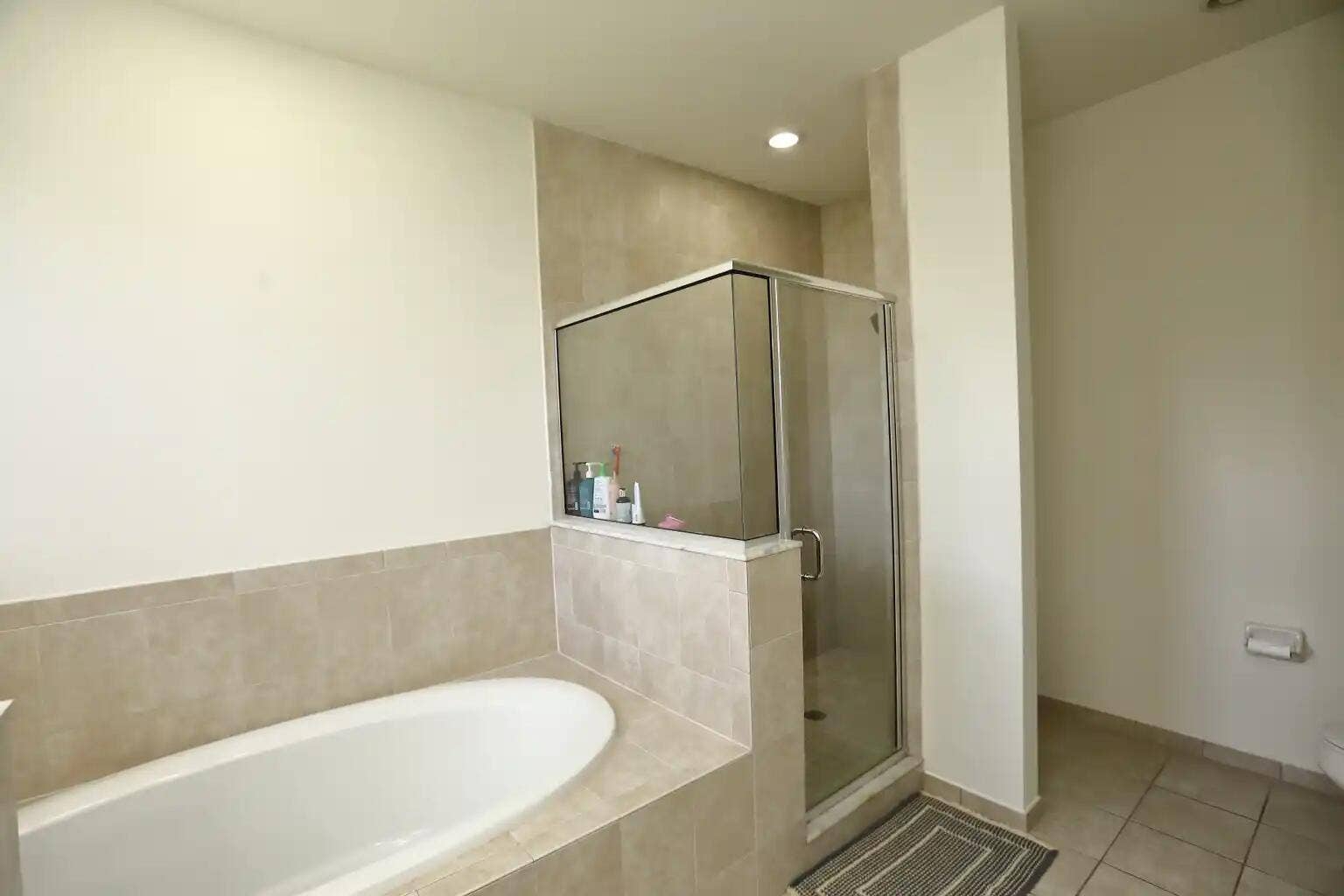 807 E Village Circle, Davie, FL 33325 Image 7-24-26 at 9.43PM (6)