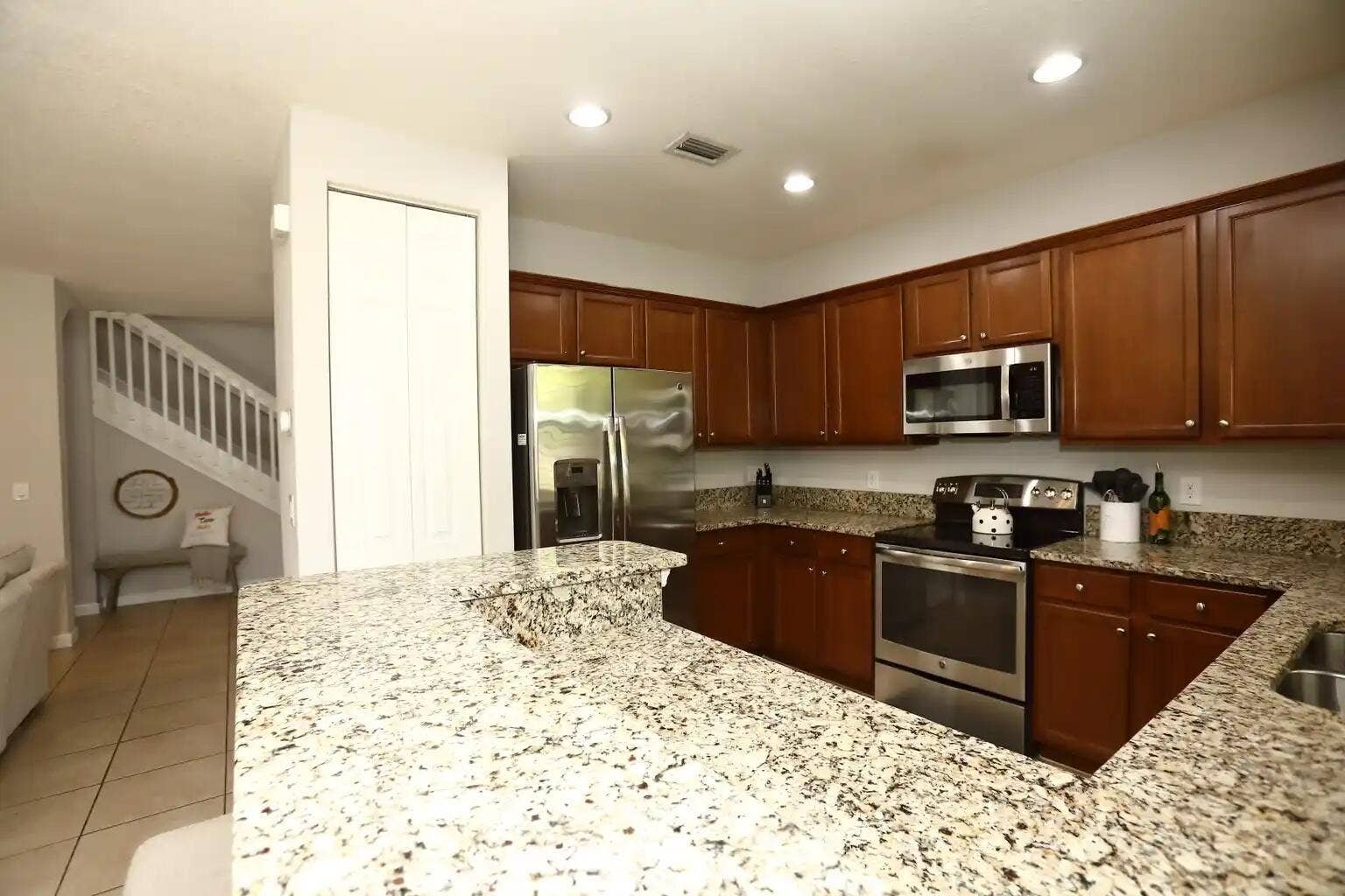 807 E Village Circle, Davie, FL 33325 Image 7-24-26 at 9.48PM (5)