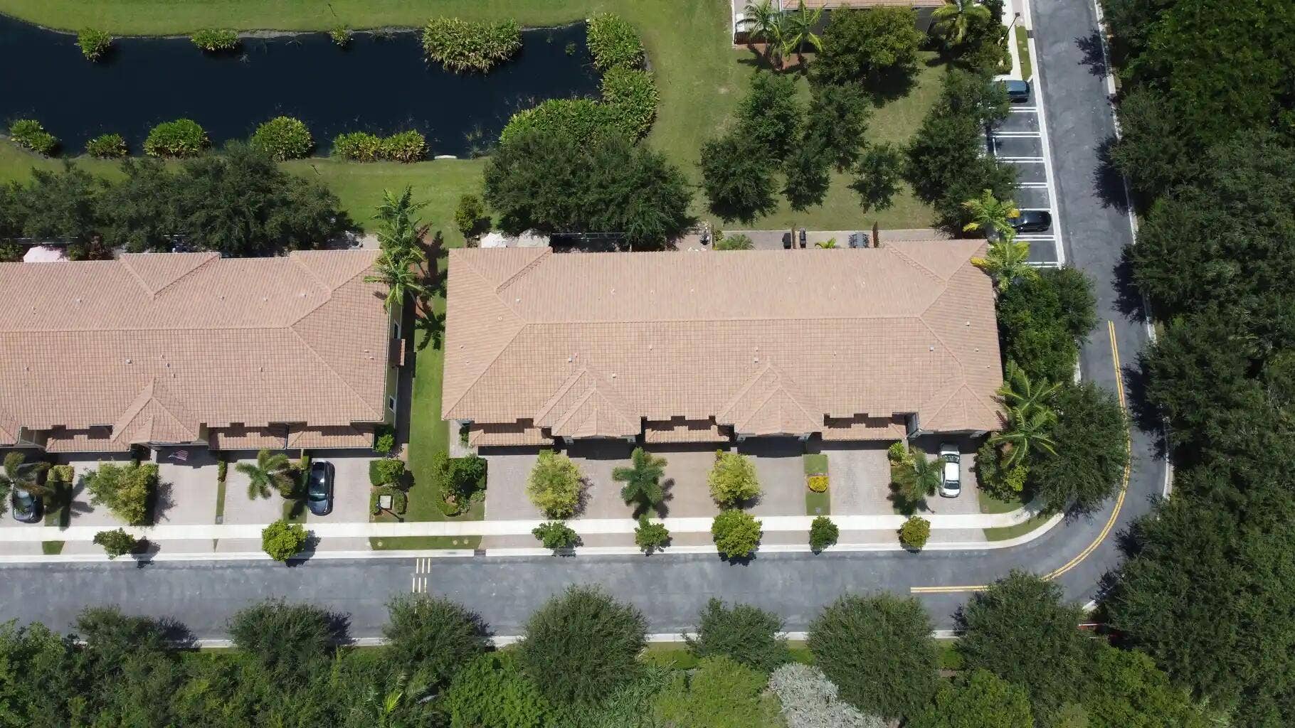 807 E Village Circle, Davie, FL 33325 Image 7-25-26 at 5.09PM (6)