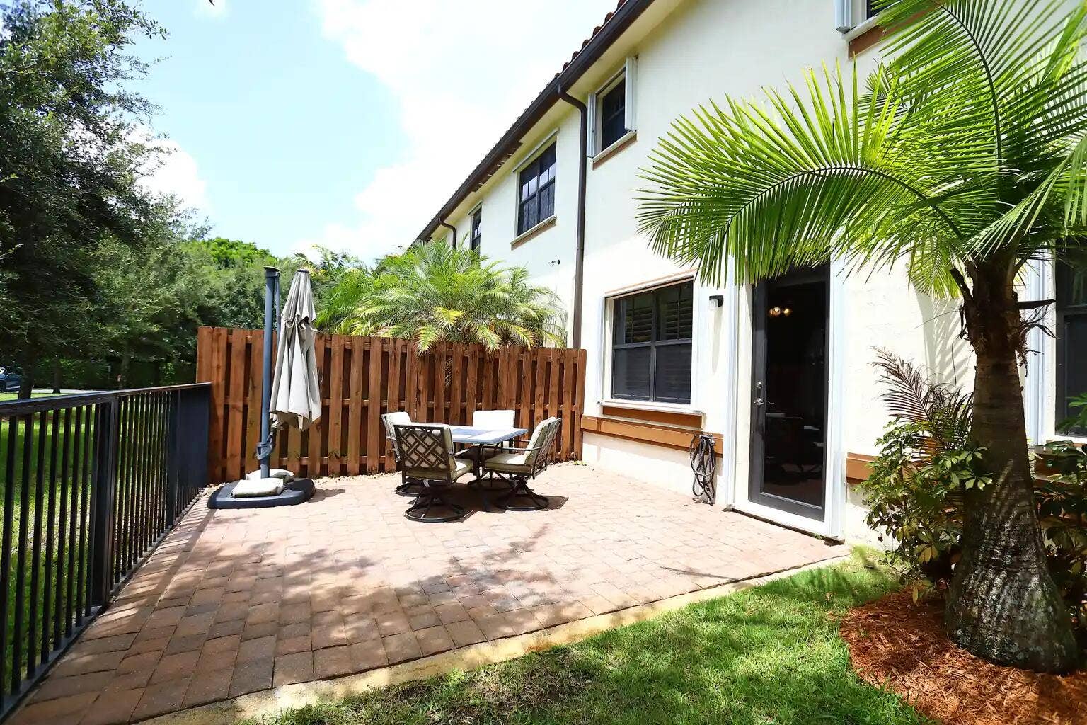 807 E Village Circle, Davie, FL 33325 Image 7-24-26 at 9.51PM (3)
