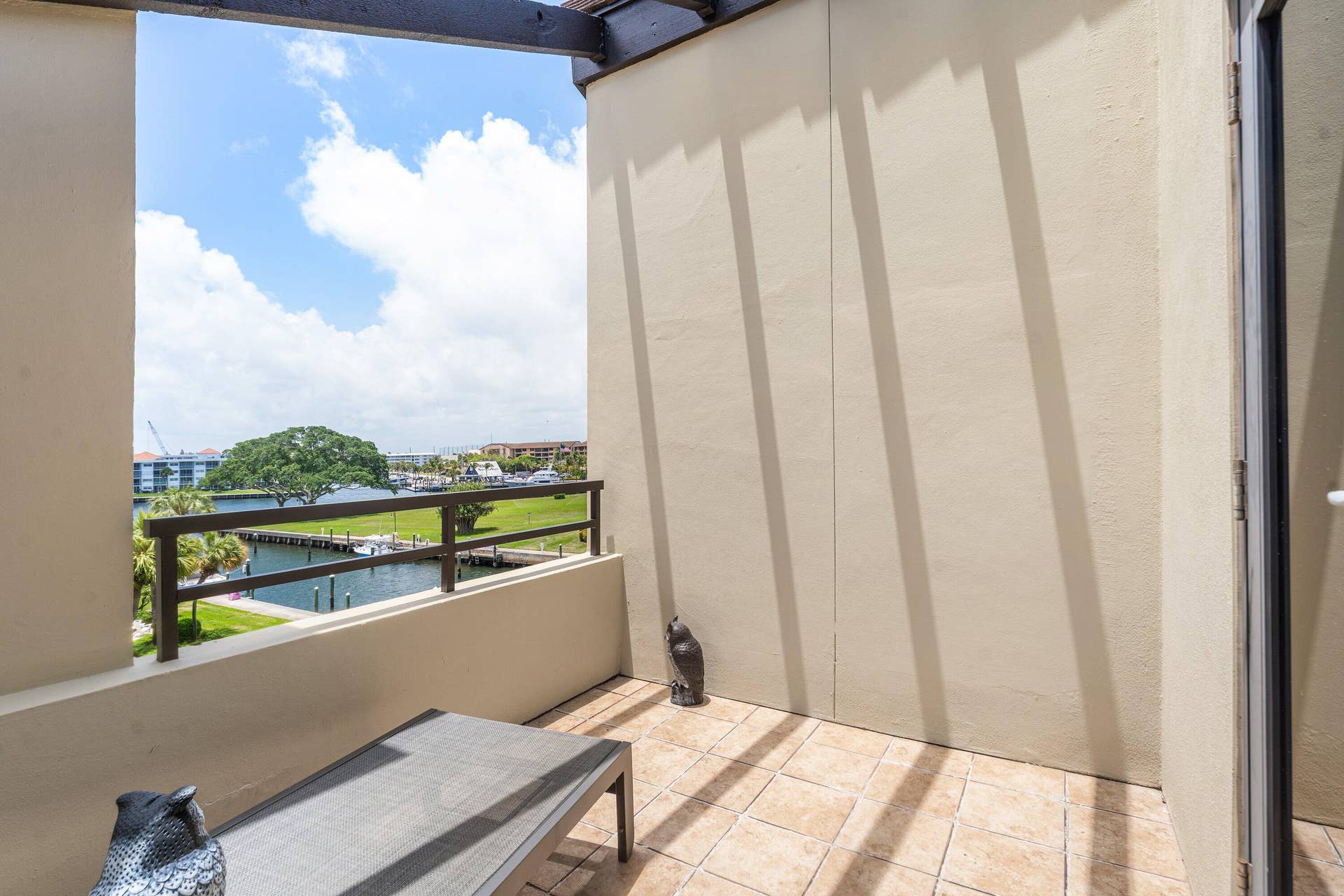 1125 E Marine Way E, #J3l, North Palm Beach, FL 33408 035-1125MarineWayEast-J3L-NorthPalmBeach