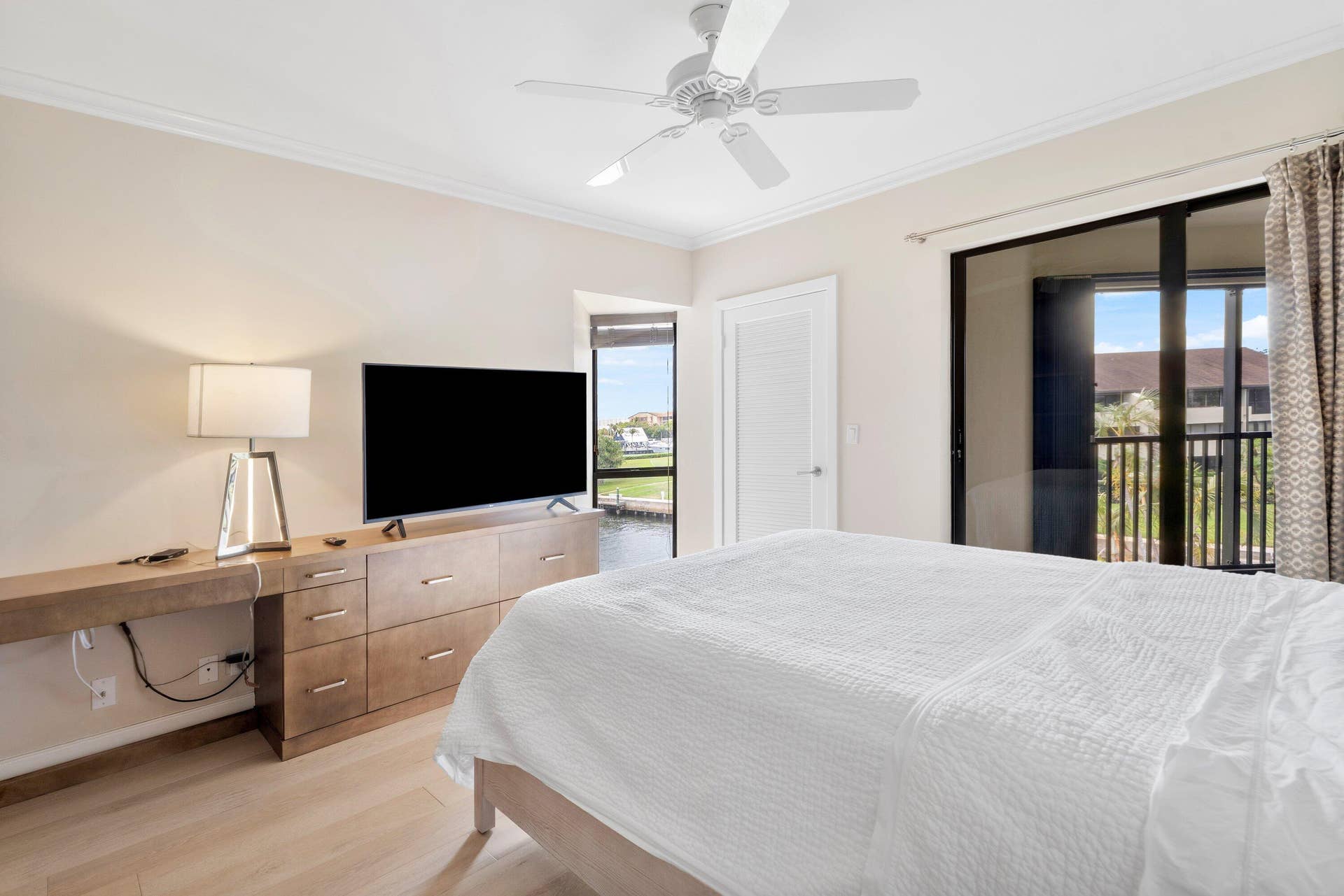1125 E Marine Way E, #J3l, North Palm Beach, FL 33408 037-1125MarineWayEast-J3L-NorthPalmBeach