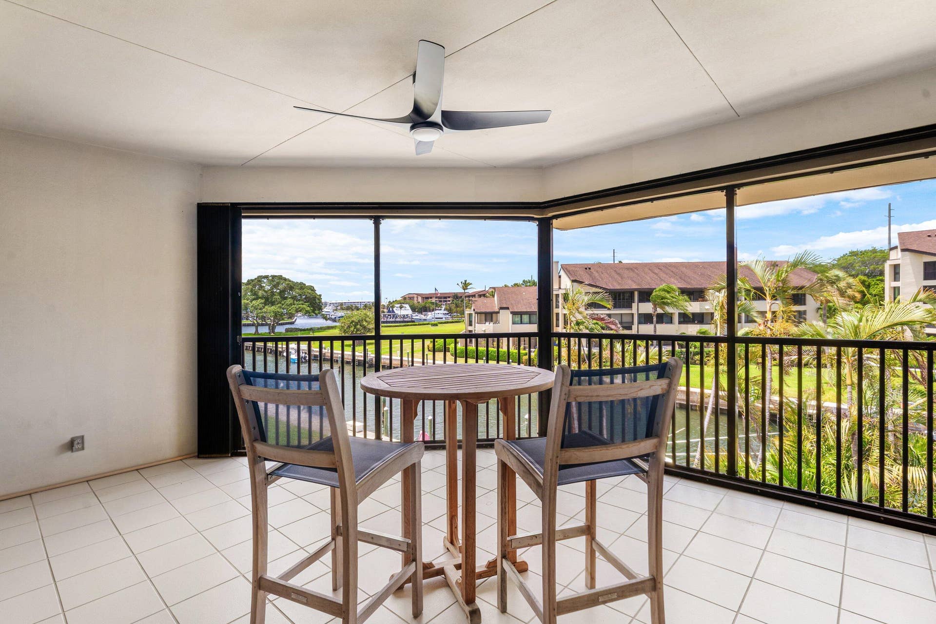 1125 E Marine Way E, #J3l, North Palm Beach, FL 33408 019-1125MarineWayEast-J3L-NorthPalmBeach