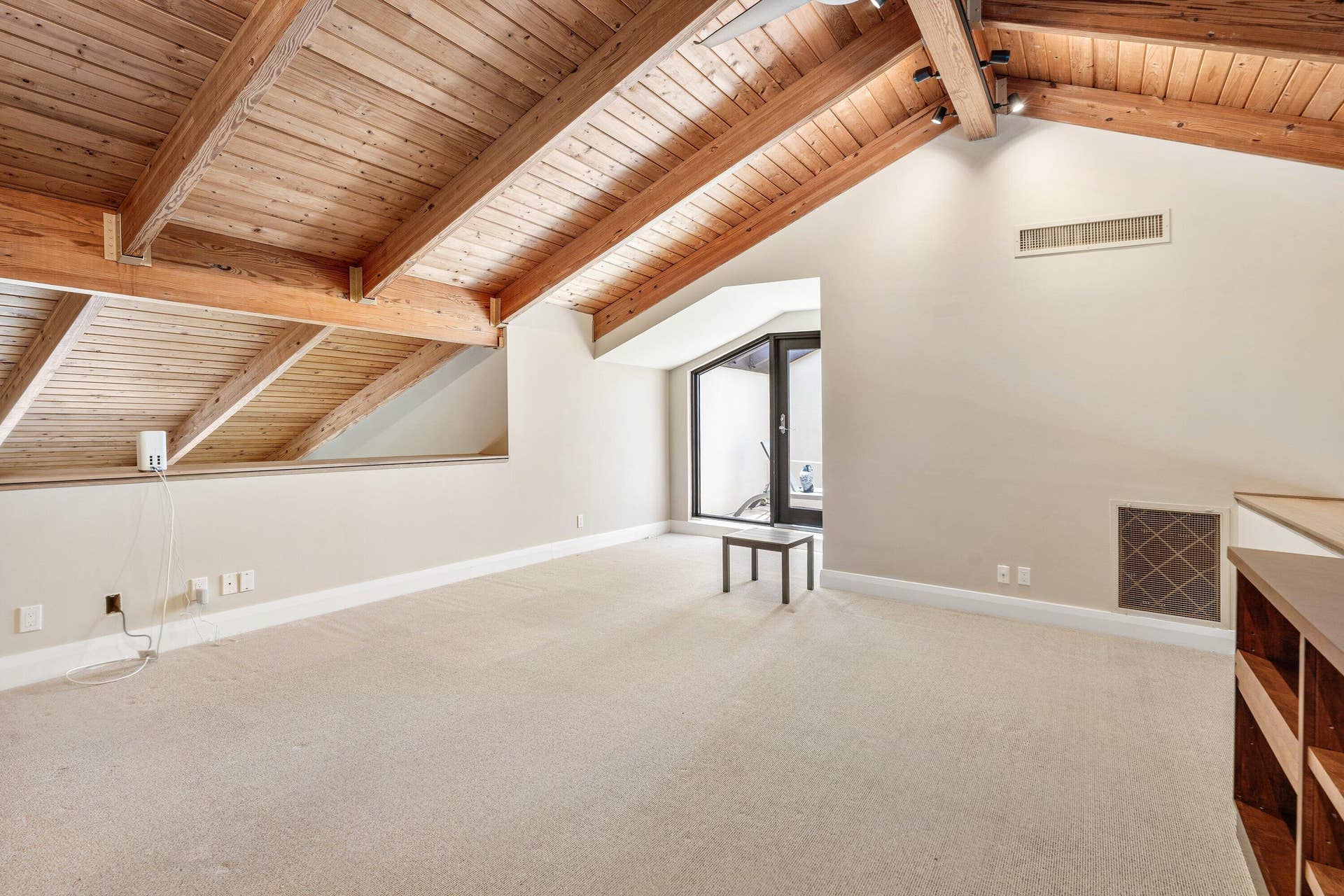 1125 E Marine Way E, #J3l, North Palm Beach, FL 33408 011-1125MarineWayEast-J3L-NorthPalmBeach