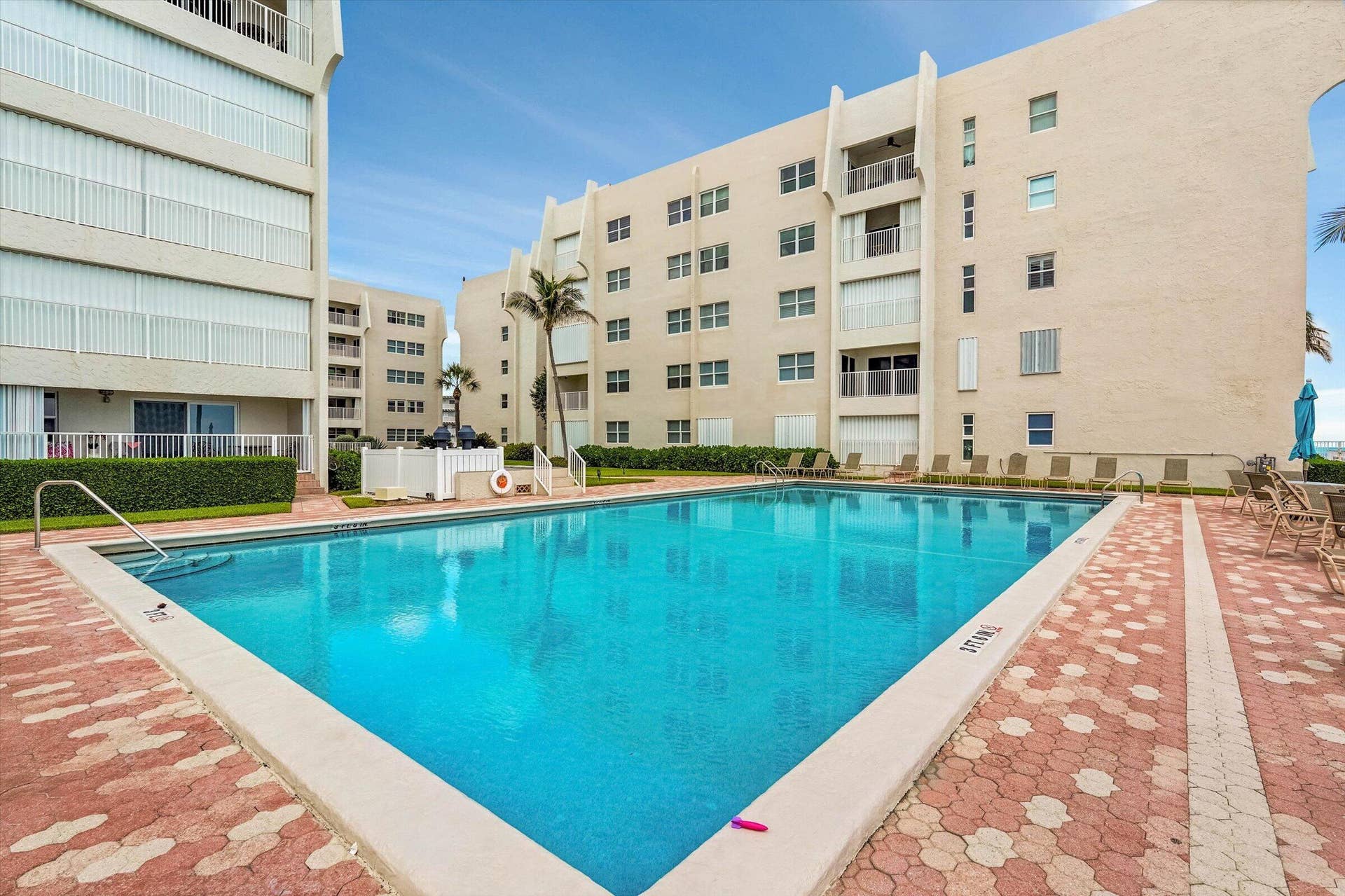 3520 S Ocean Boulevard, #L405, South Palm Beach, FL 33480 36