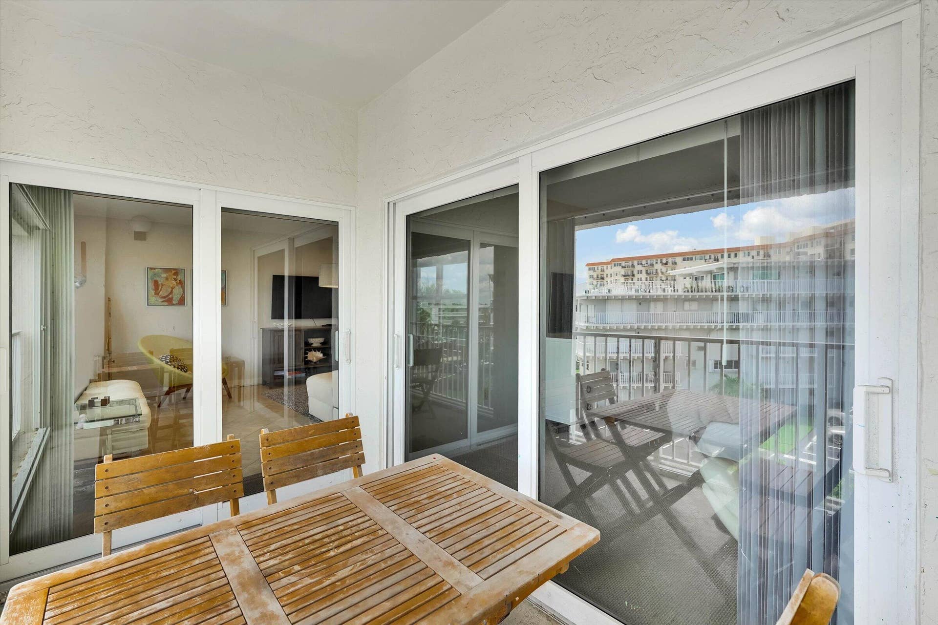 3520 S Ocean Boulevard, #L405, South Palm Beach, FL 33480 25