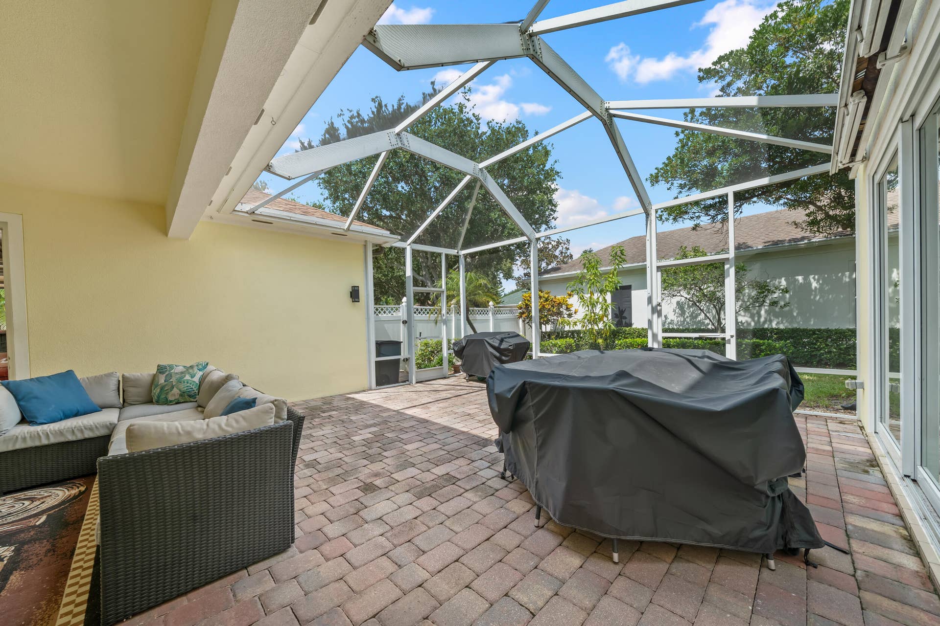 142 Newcastle Drive, Jupiter, FL 33458 31-print-DSC00071