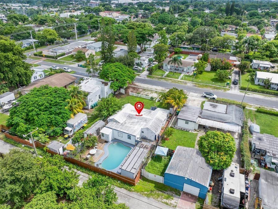 Property photo for 230 SW 14th Street, Dania Beach, FL