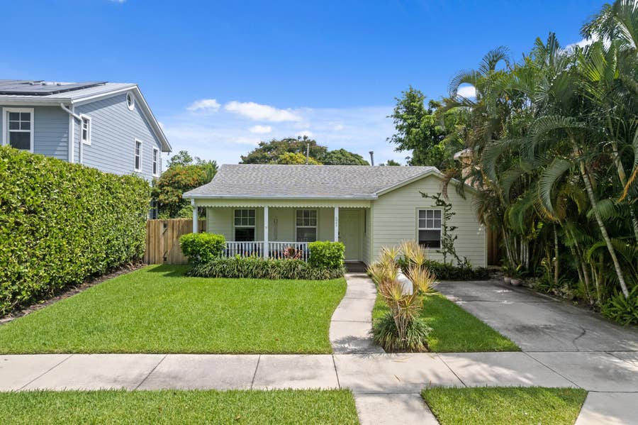 Property photo for 521 33RD Street, West Palm Beach, FL